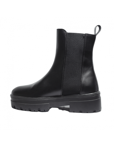 BOTINES